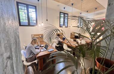 COWORKING&CAFE